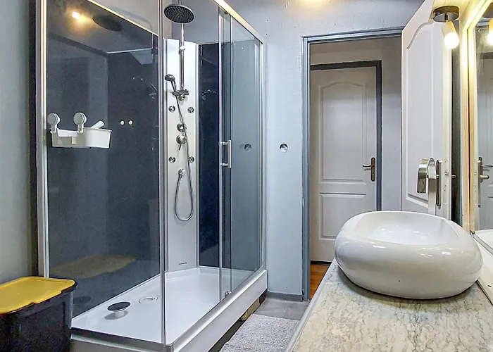 4 Bedroom Amazing In Σπίτι διακοπών